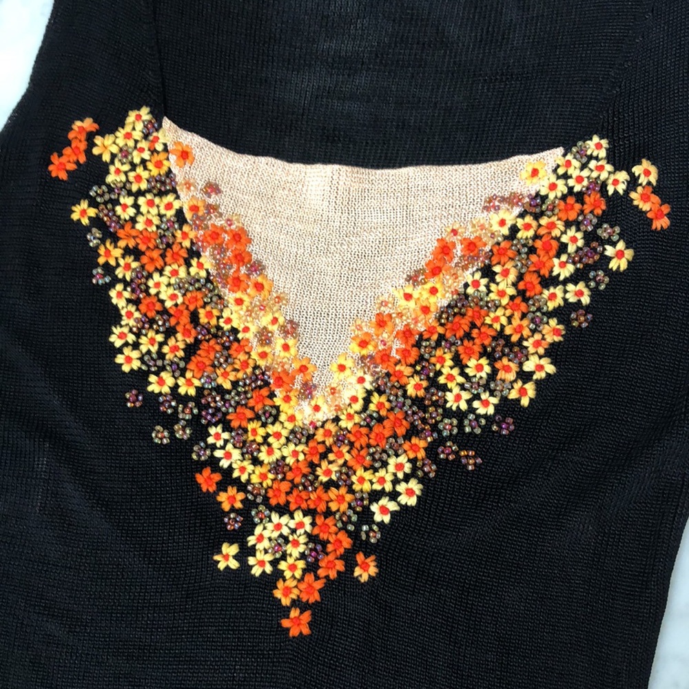 MOSCHINO Embroidered Black Tank Top Size 6 - Picture 10 of 15